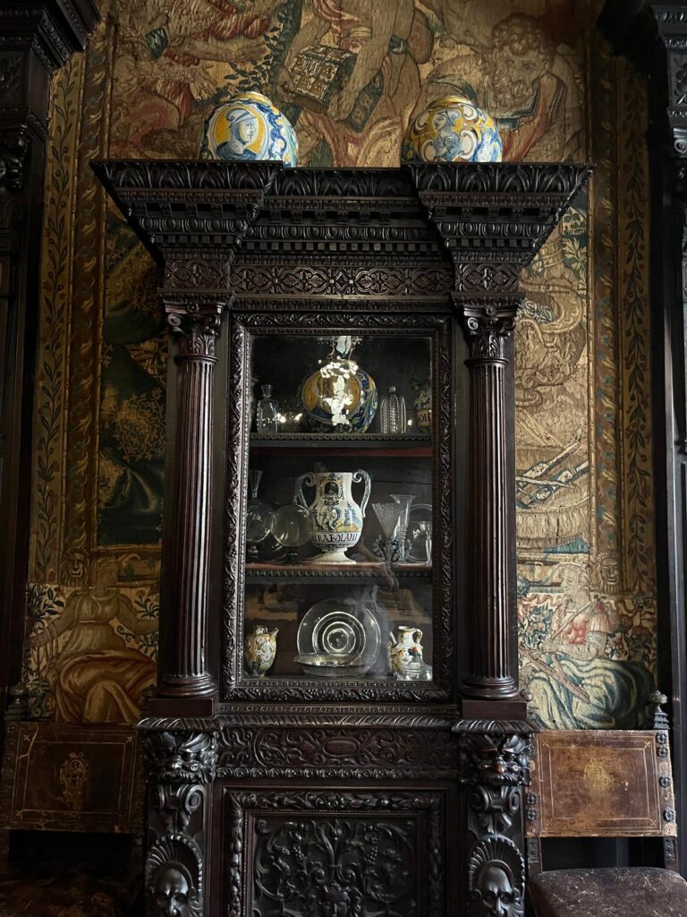 Museo Bagatti Valsecchi, Milano. sala da pranzo